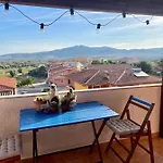 Charming With Parking, Mountain View, Close To The * Santa Maria