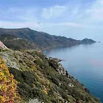 Apartament Charming With Parking, Mountain View, Close To The Santa Maria