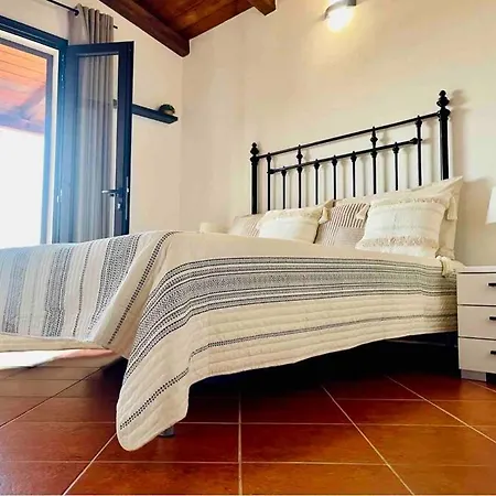 Apartment Charming With Parking, Mountain View, Close To The Santa Maria Coghinas