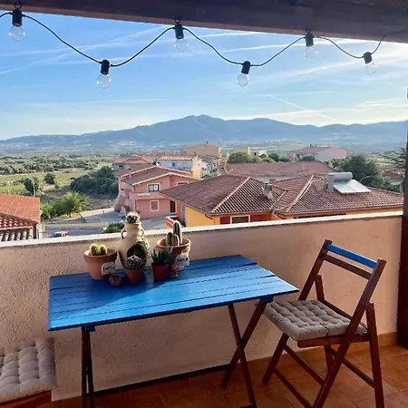 Charming With Parking, Mountain View, Close To The * Santa Maria Coghinas