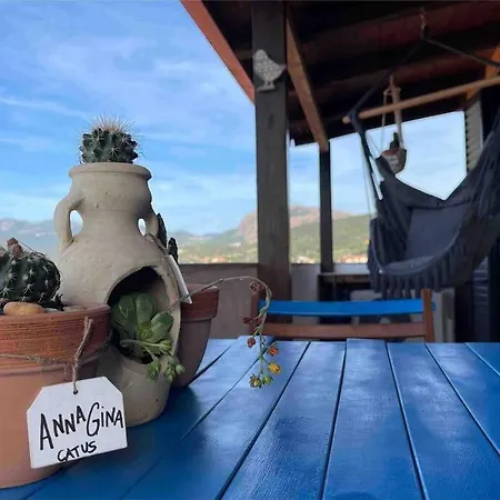 Apartment Charming With Parking, Mountain View, Close To The