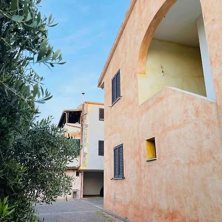 Charming With Parking, Mountain View, Close To The * Santa Maria Coghinas
