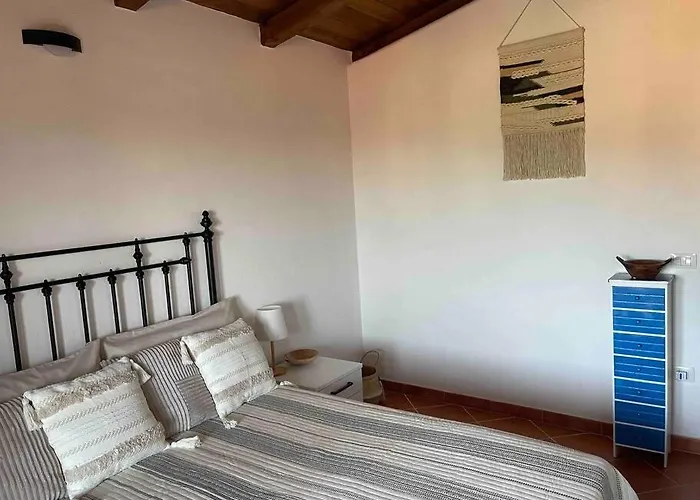 Appartement Charming With Parking, Mountain View, Close To The