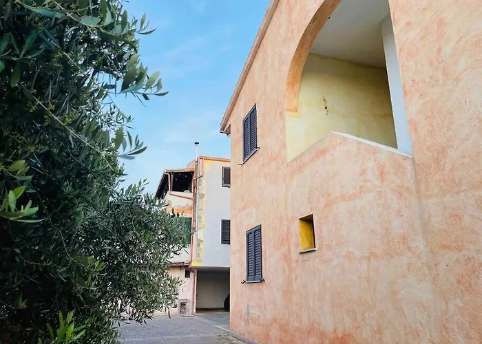 Charming With Parking, Mountain View, Close To The * Santa Maria